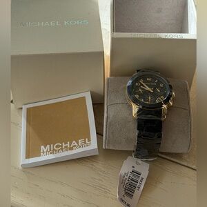 New Michael Kors Runway MK5191 Women's Wrist Watch